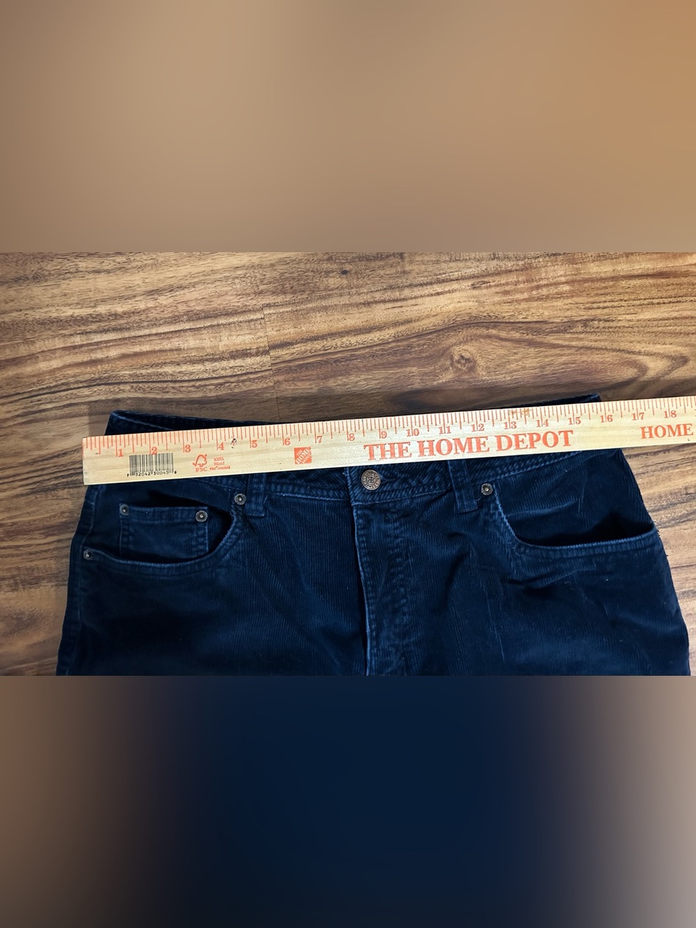 bill blass Women’s Straight Leg Stretch Corduroy Jeans in Navy - Picture 4 of 6